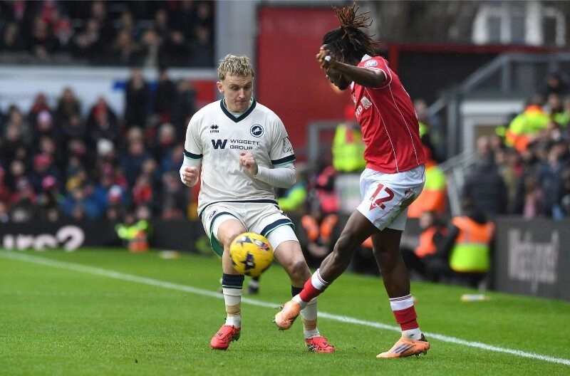 Millwall được đánh giá cao hơn Wrexham